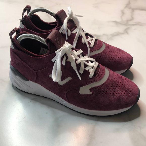 new balance 999 walking shoe